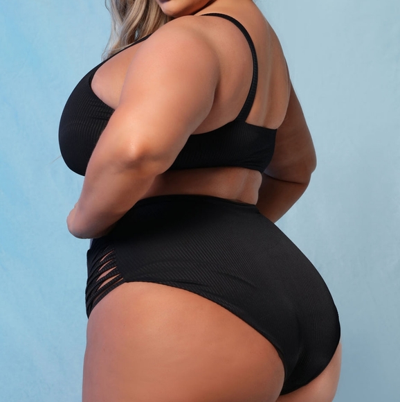 Plus Size Black Ribbed High Waist Bikini Set - Picture 2 of 3